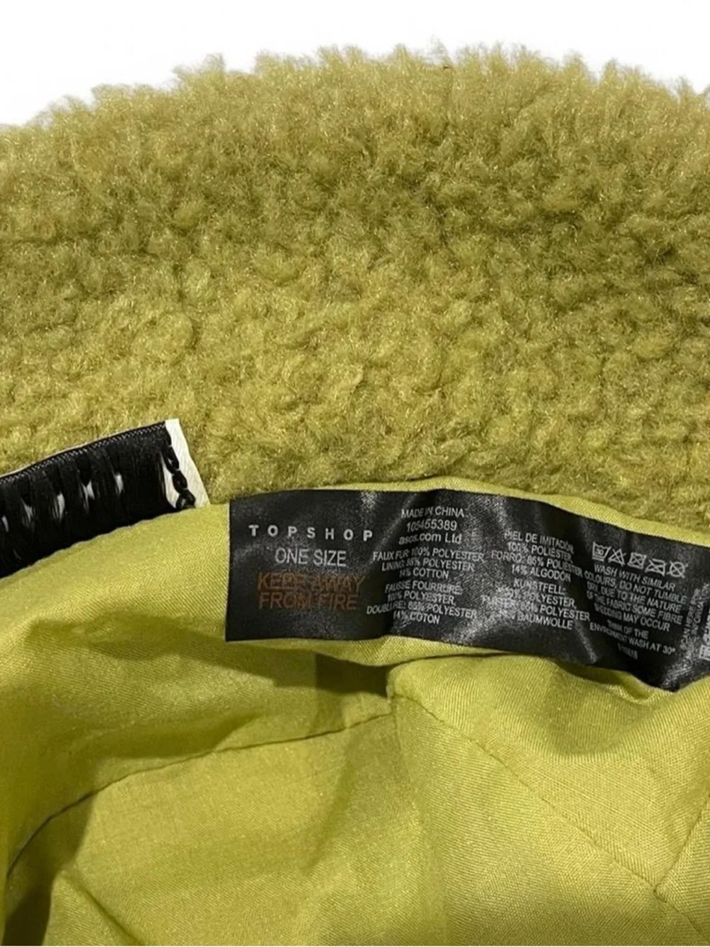 Topshop Fuzzy Hat - Picture 3 of 3